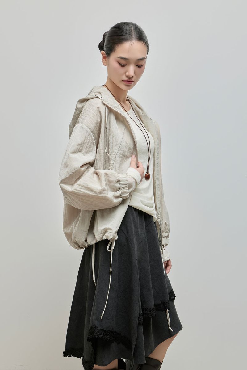 Unbalanced Lace Midi Skirt_Balck