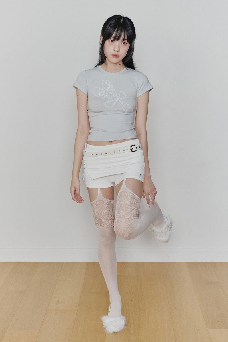 RUBY HOOK SHORTS (SS ver.) white