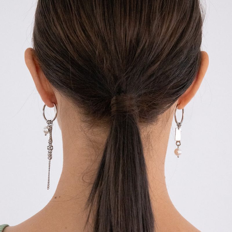 Mix motifs hoop ring unbalanced earring