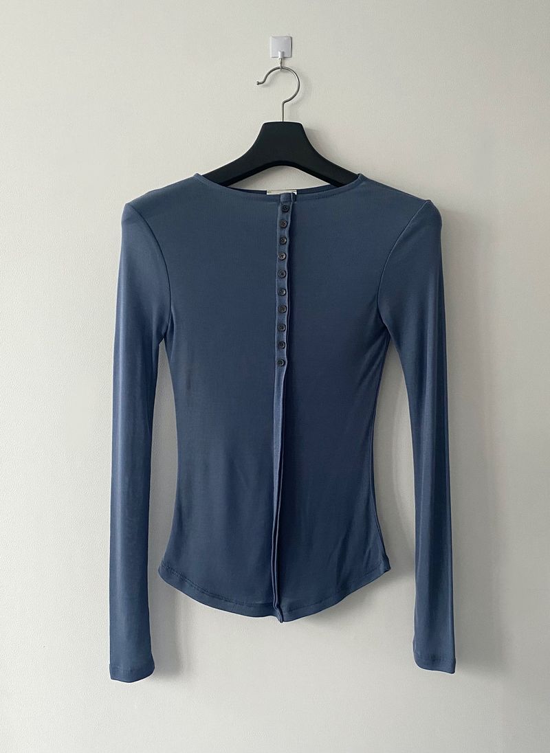 Fake button sleeve T