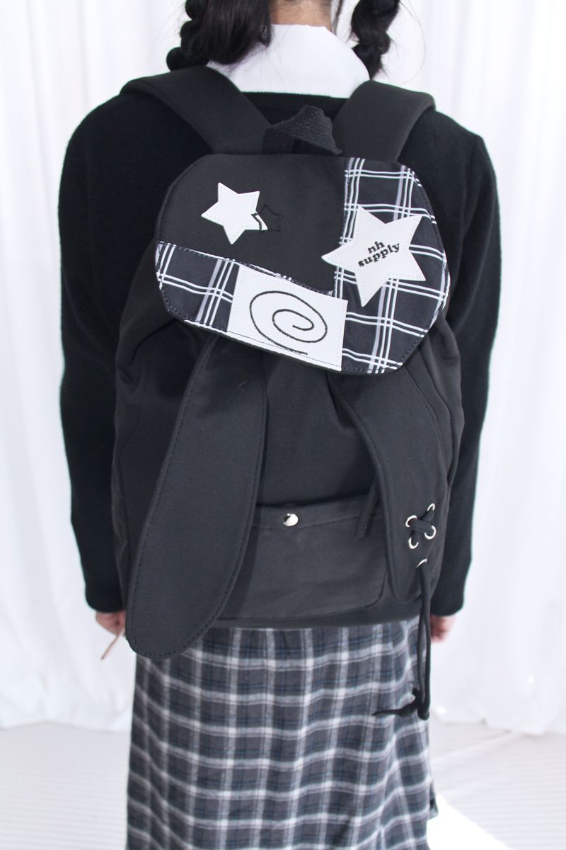 Rabbit Drop String Patch Backpack (2color)