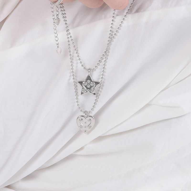 Heart lace dot necklace