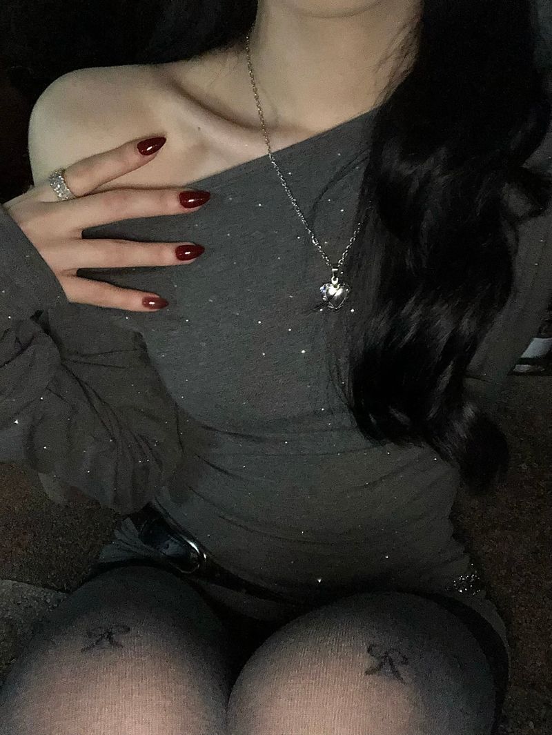 Glossy Dot Off-Shoulder T