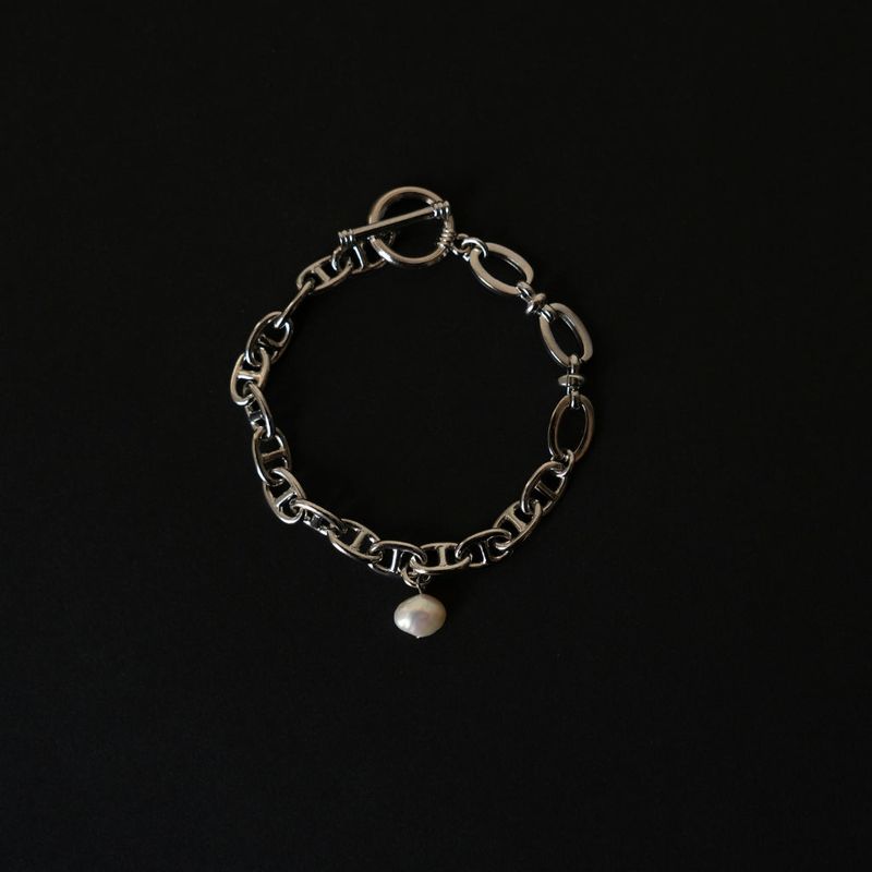 pearl chain brace
