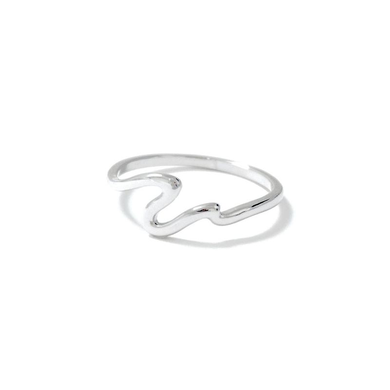 HAWHA(ハワ)の「CURVE WAVES RING(Accessories)」