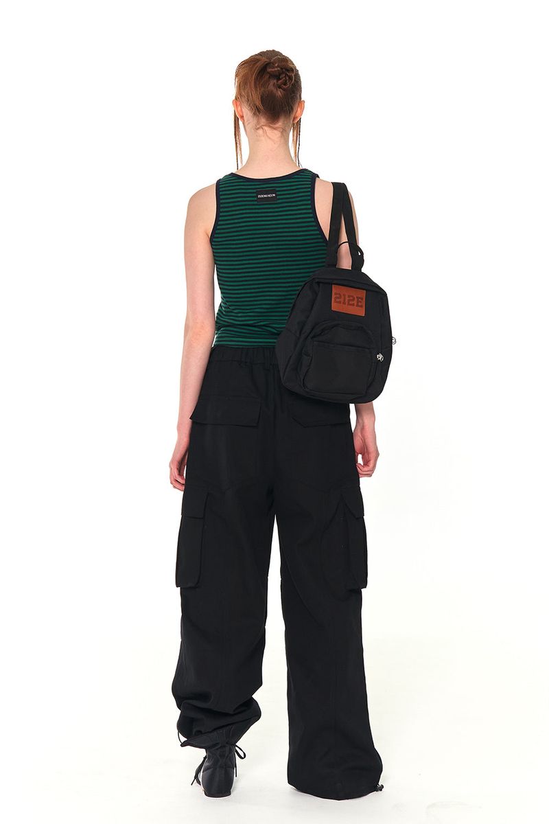 212E WIDE CARGO TUCK PANTS (BLACK)