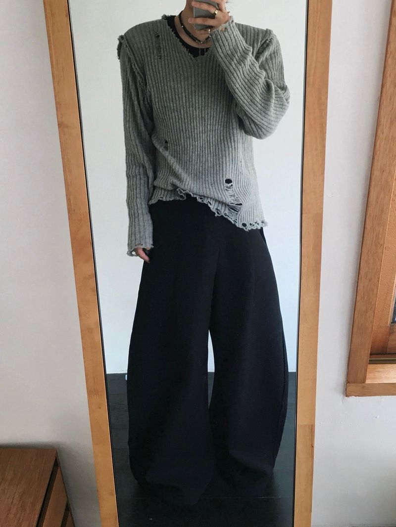 Hidden Punk Damage Knit 3C