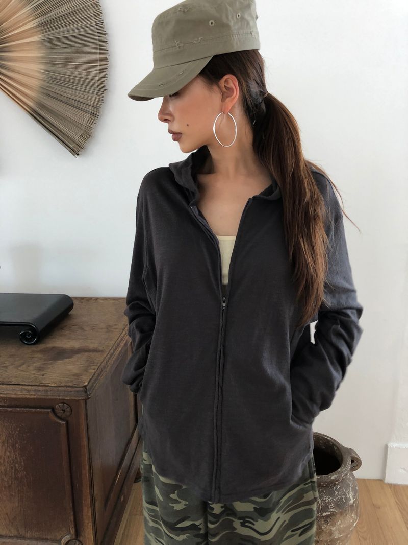 DAILY LIGHT HOOD ZIP-UP