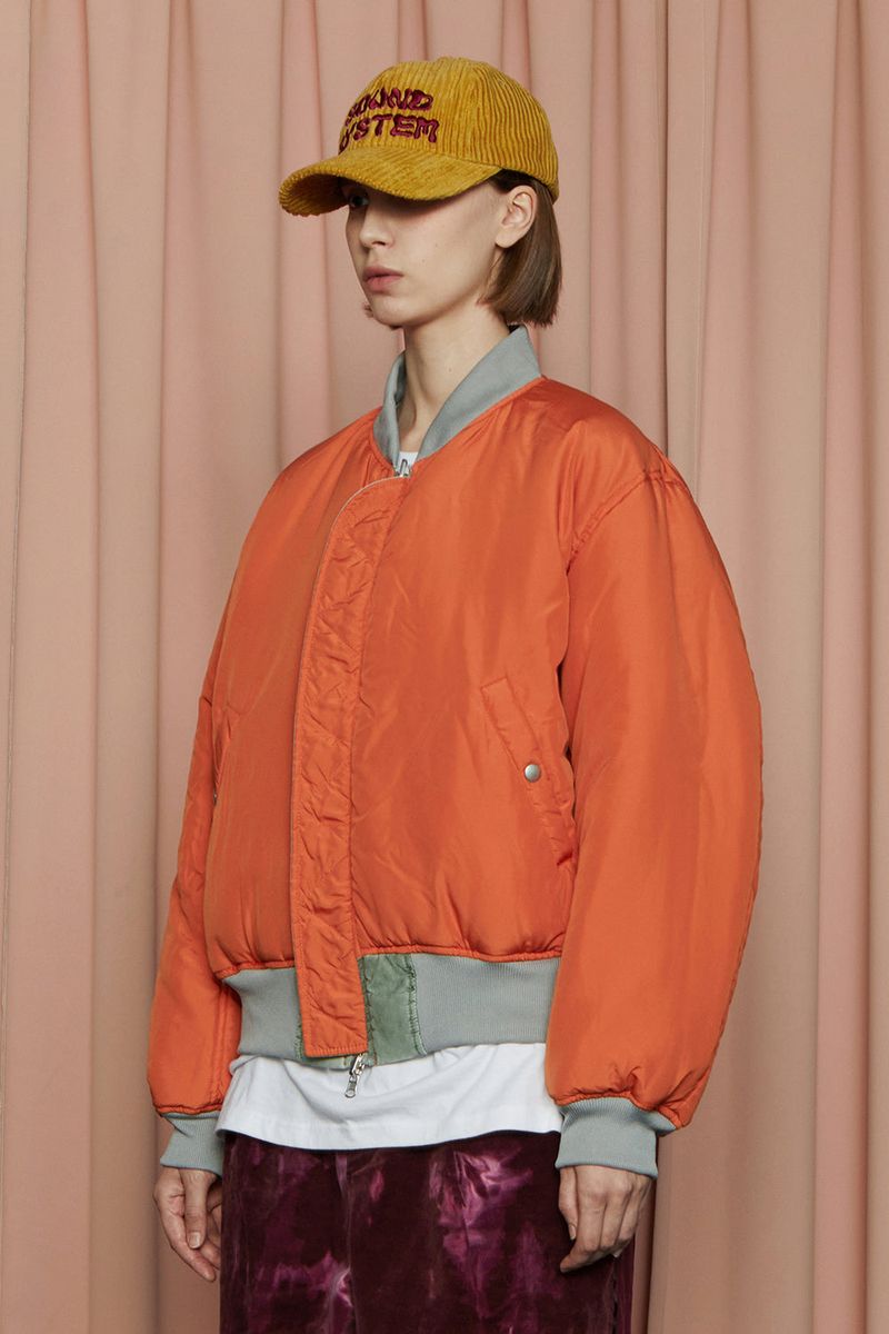 PIGMENT MA-1 JUMPER / KHAKI
