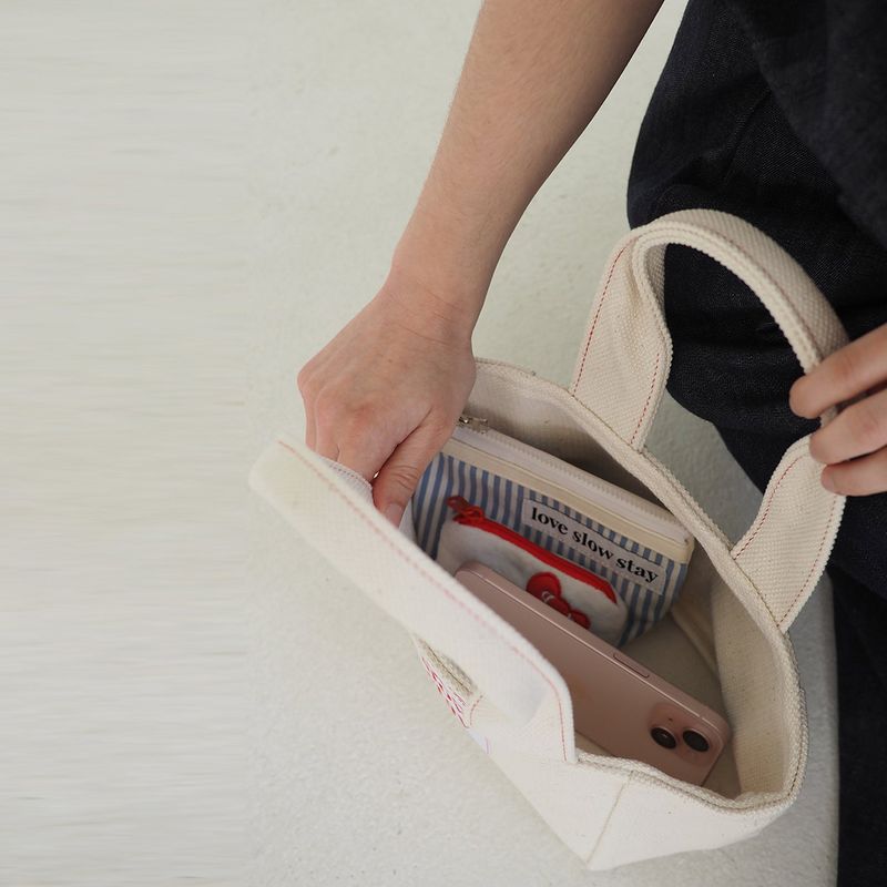 red stitch tote_ivory