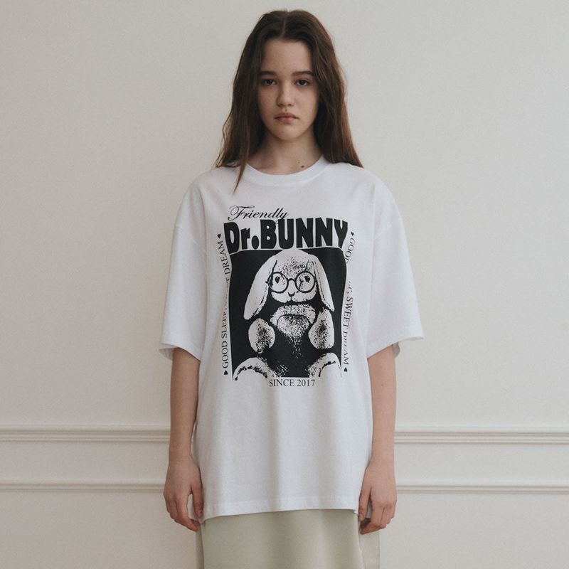 wonder visitor（ワンダービジター）の「Dr.bunny overfit T-shirt [2 Color]（Tops）」