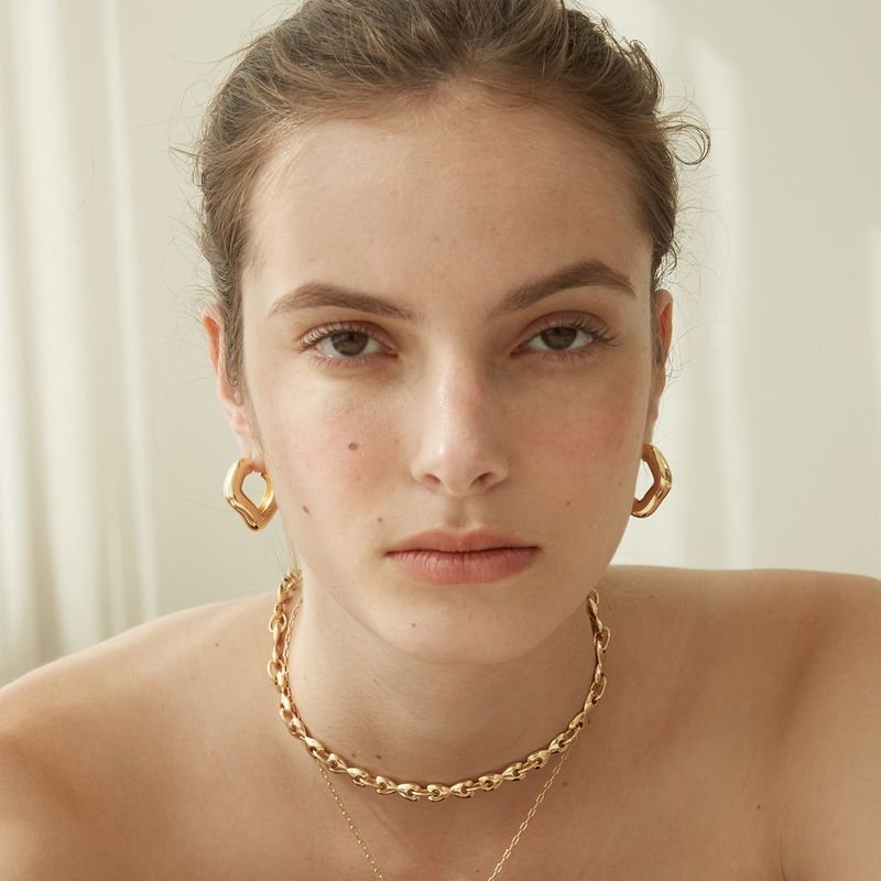 Metal Wave Link Earrings_Gold