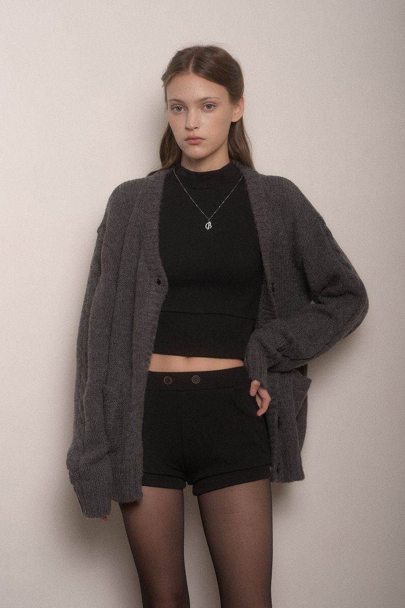 Hari button shorts 