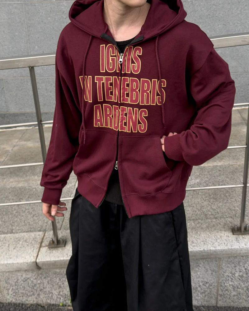 Ignel Lettering Crop Hoodie Zip-Up