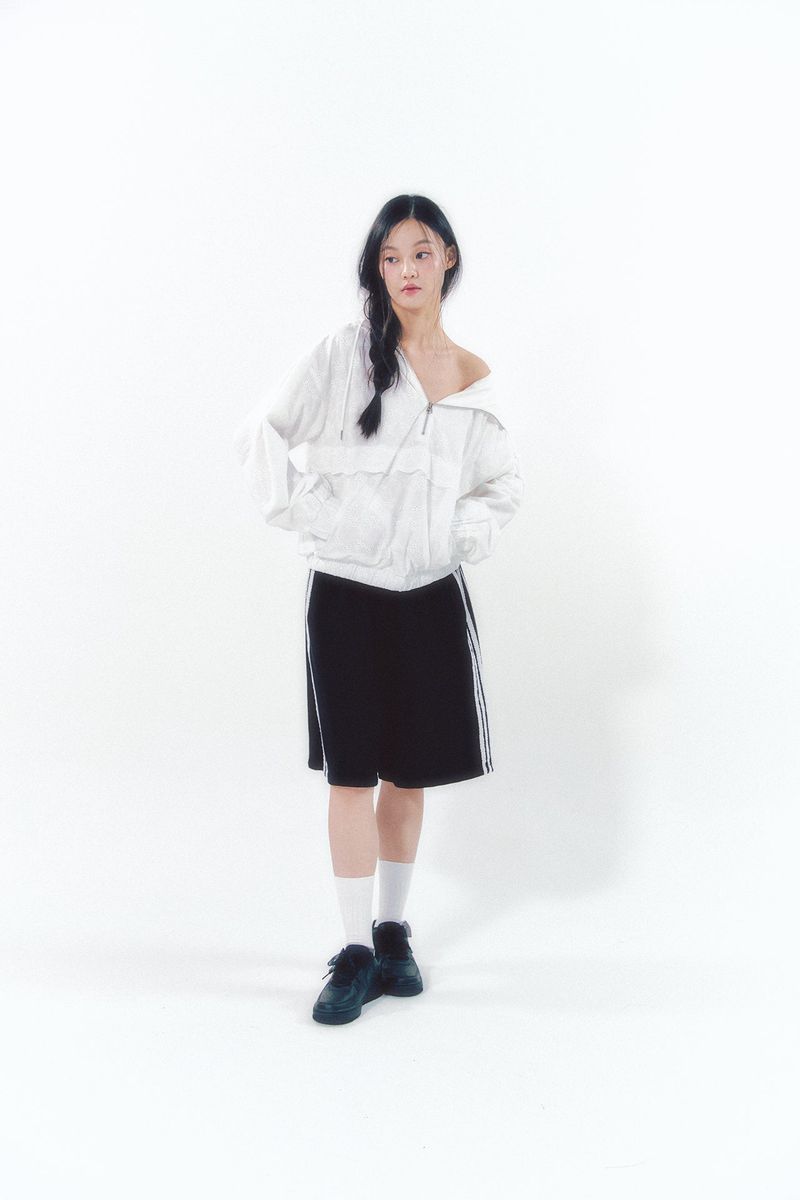 Bermuda Lace Pants Black