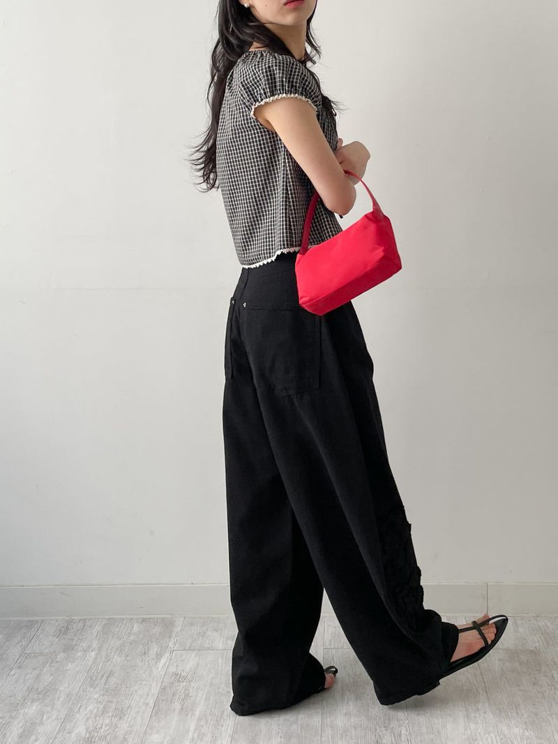 フローラル パッチ バルーン ワイド パンツ