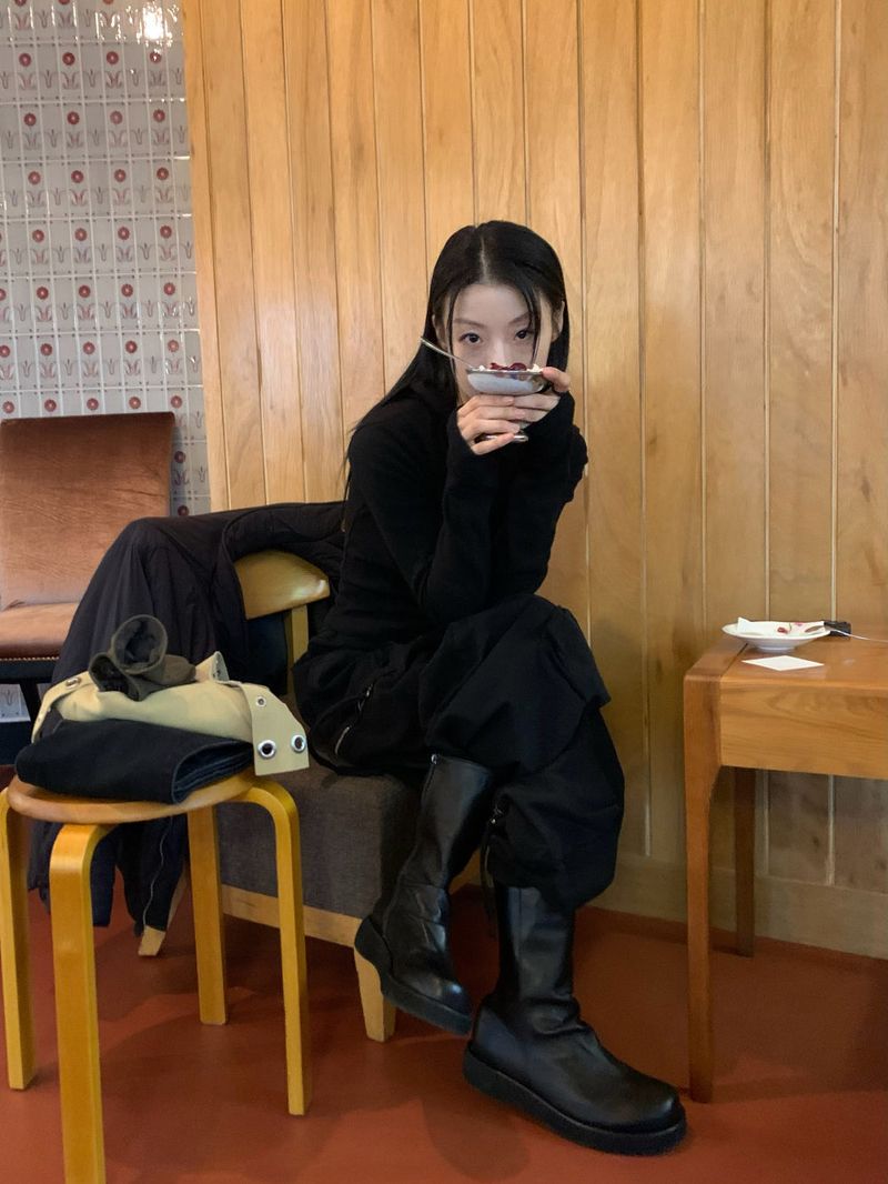  LINE HOOD HALF ZIP-UP