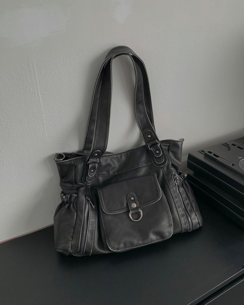 Vintage pocket bag