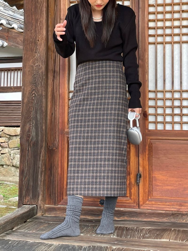 Tilda pleated U-neck Knit