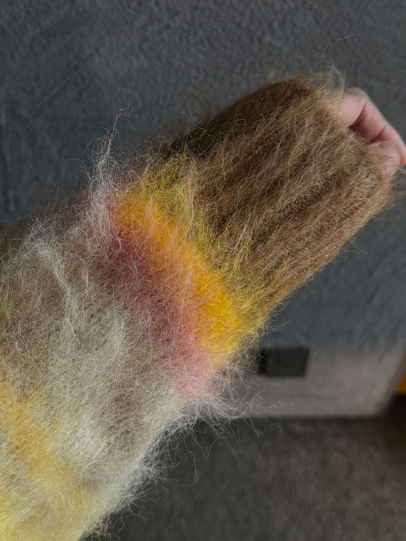 2 Low Multi Border Shaggy Knit (2color)
