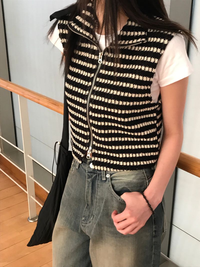 Nismo stripe knit vest