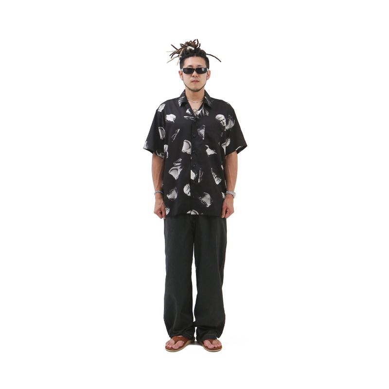 RELAXED BROKEN FIGURE HALF SHIRTS BLACK