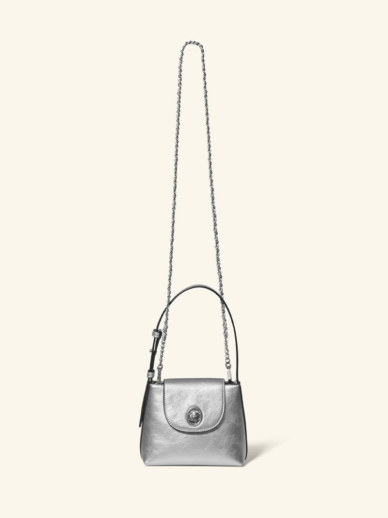 Egg Lock Tote