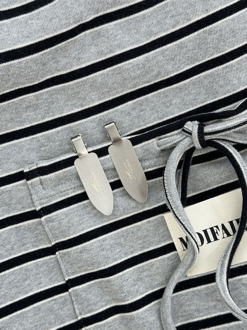 STRIPE STRAP SHOULDER BAG / GREY