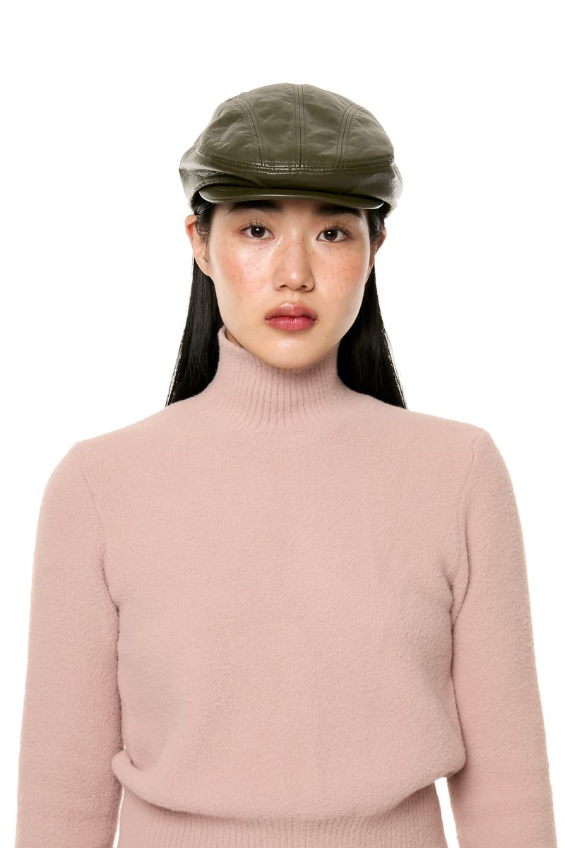 YONOSE(ヨノセ)の「グロッシーハンチングキャップ(帽子)」