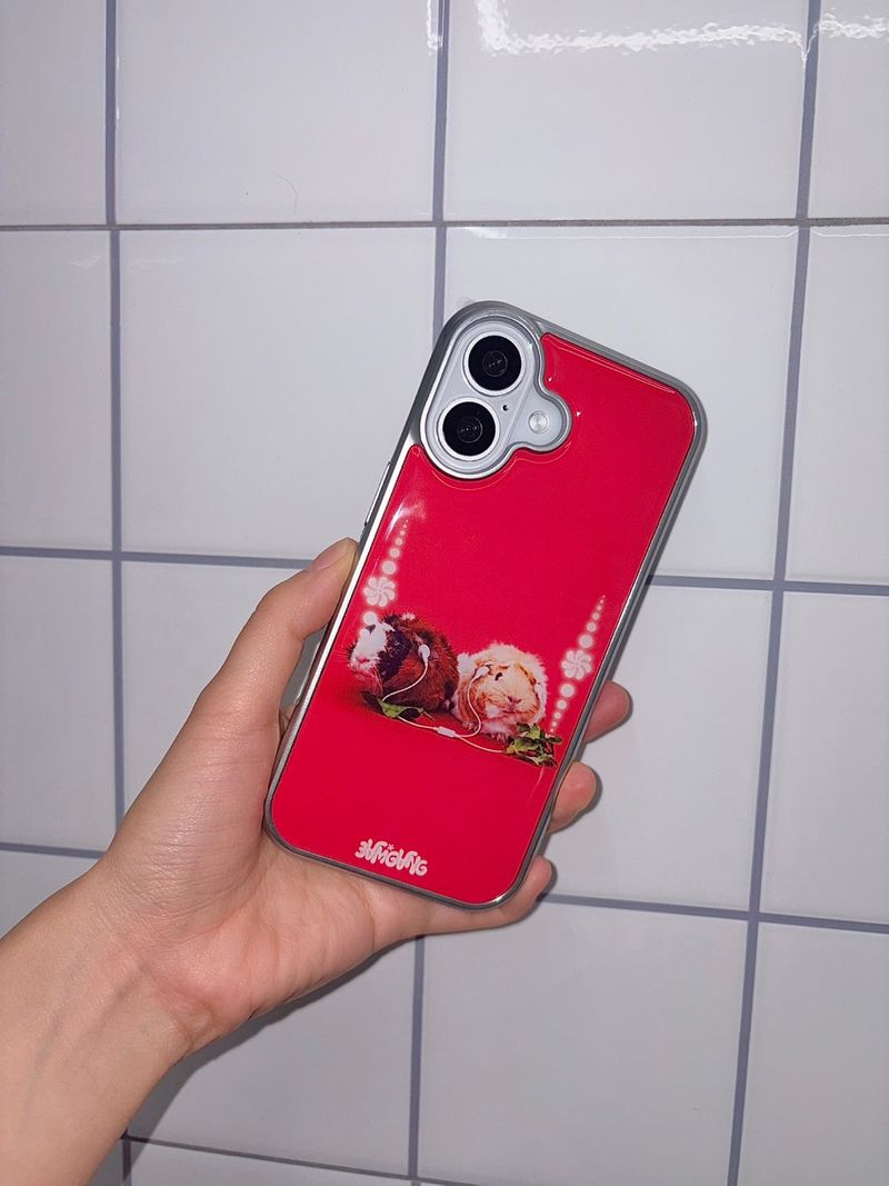 Furry Friends airpods case_Guineapig