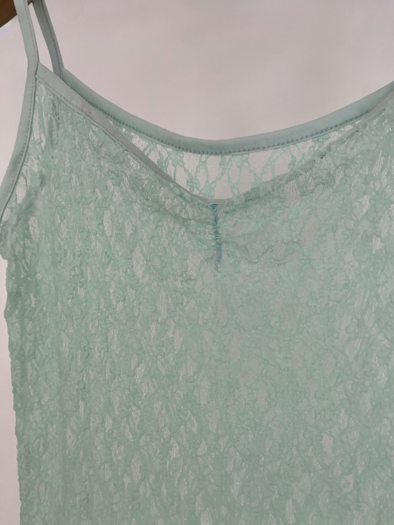 soda lace sleeveless 