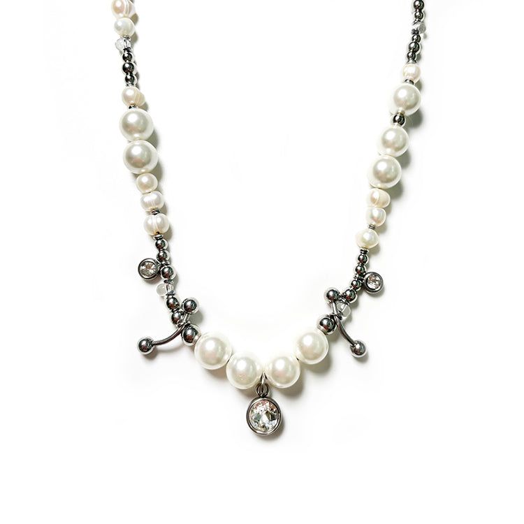 Piercing Pearl Necklace