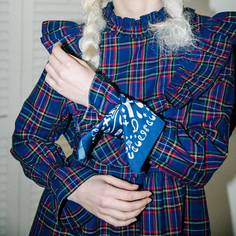 CLUT STUDIO(クラットスタジオ)の「1 2 cat paisley bandana - BLUE(Smartphone Accessories)」