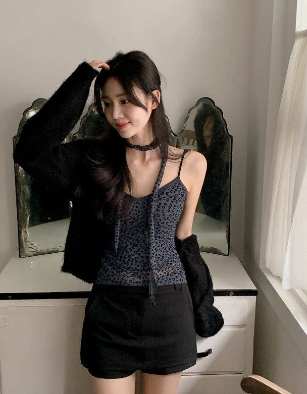 SHOPPERLAND（ショッパーランド）の「Leopard Sleeveless Blouse + Tie Set (2color)（Tops）」