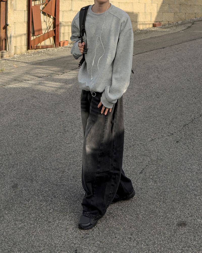 Bael plain cut overfit sweatshirt