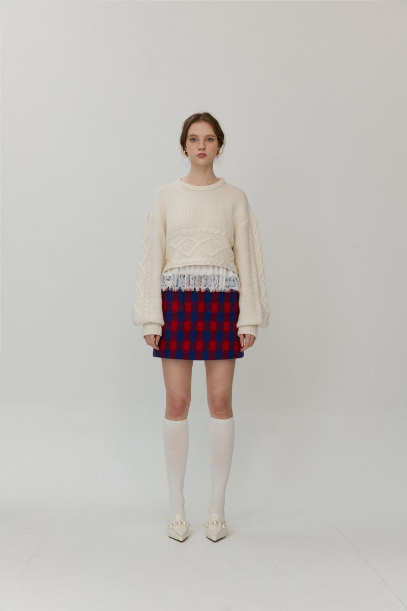 Check skirt