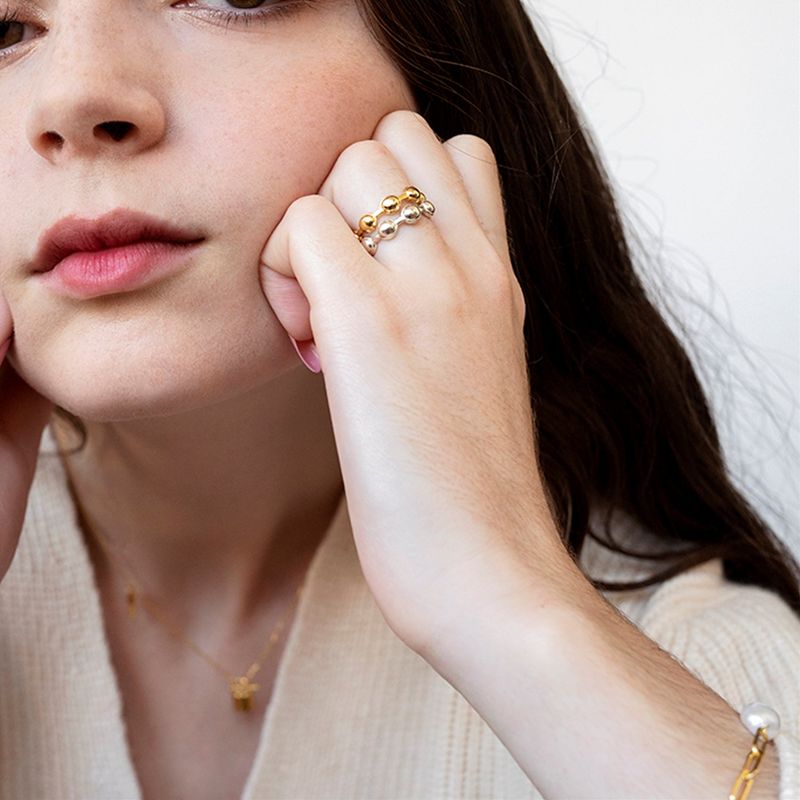 L'OMBRILLANT（ロムブリラント）の「Madeleine ring (2COL)（Accessories）」