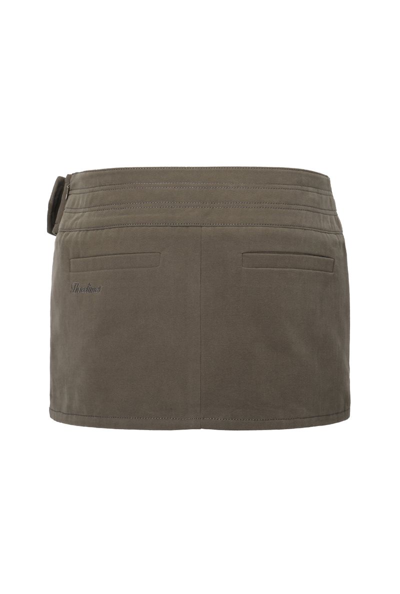 Buckle mini skirt