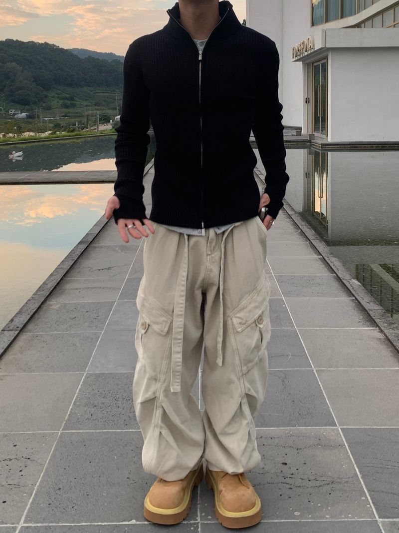 Rib Line Muscle Fit Zip-Up Knit