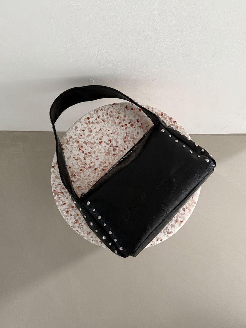 square stud bag II 