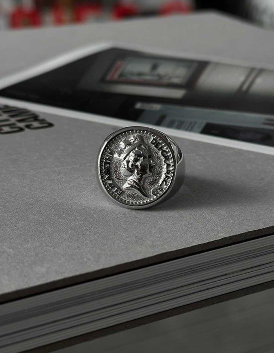 ASCLO(エジュクロ)の「ASCLO Ellie Ring(Accessories)」