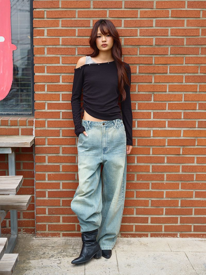 EYELET OFF SHOULDER L/S BLACK