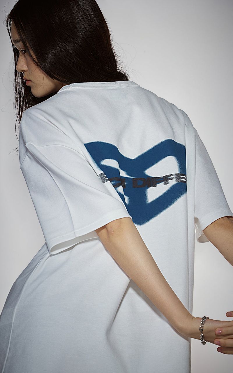 BLUR HEART T-SHIRTS_WHITE