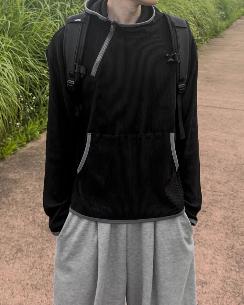 Terne ribbed diagonal zipper hoodie