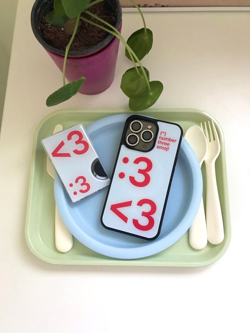 [MADE] Number 3 emoji case (Sky blue) (magsafe) 