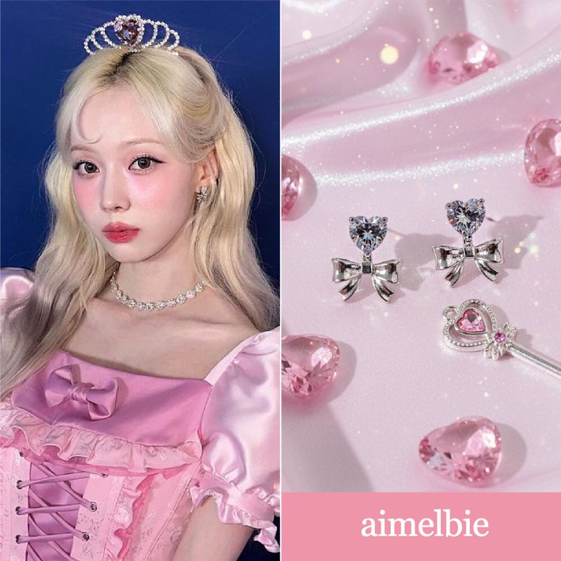 aimelbie（アイメルビー）の「[Aespa Winter Earrings] ハートクリスタルアンドリボンピアス-シルバー（アクセサリー）」