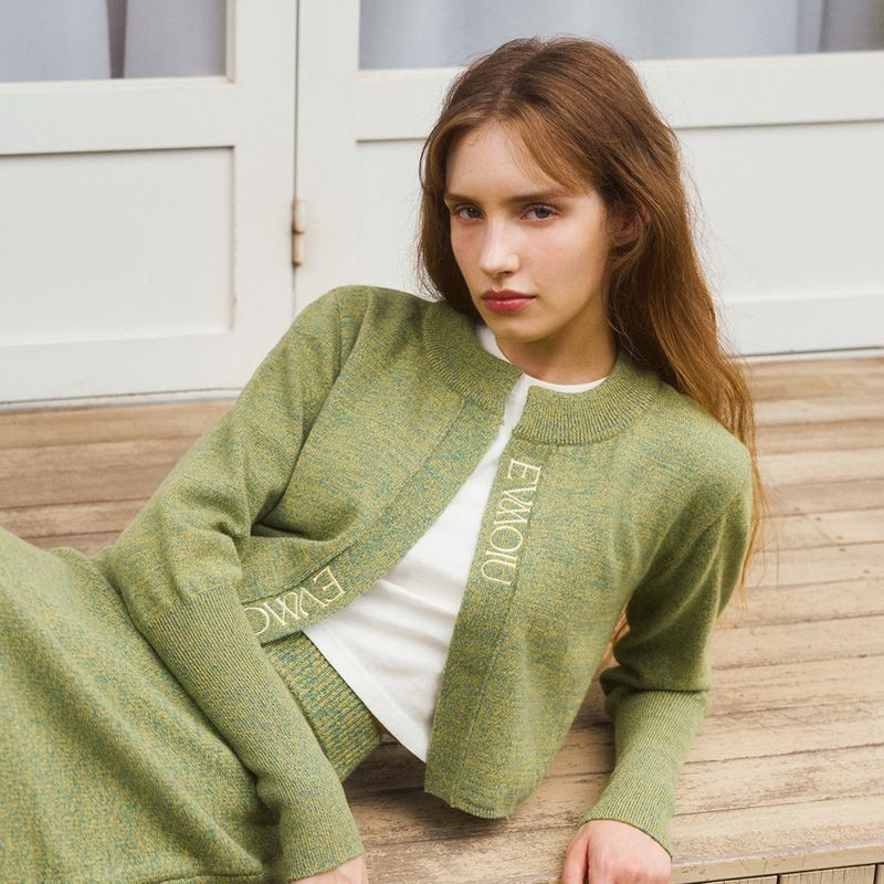 ALPACA MINI CROP CARDIGAN - MINT GREEN