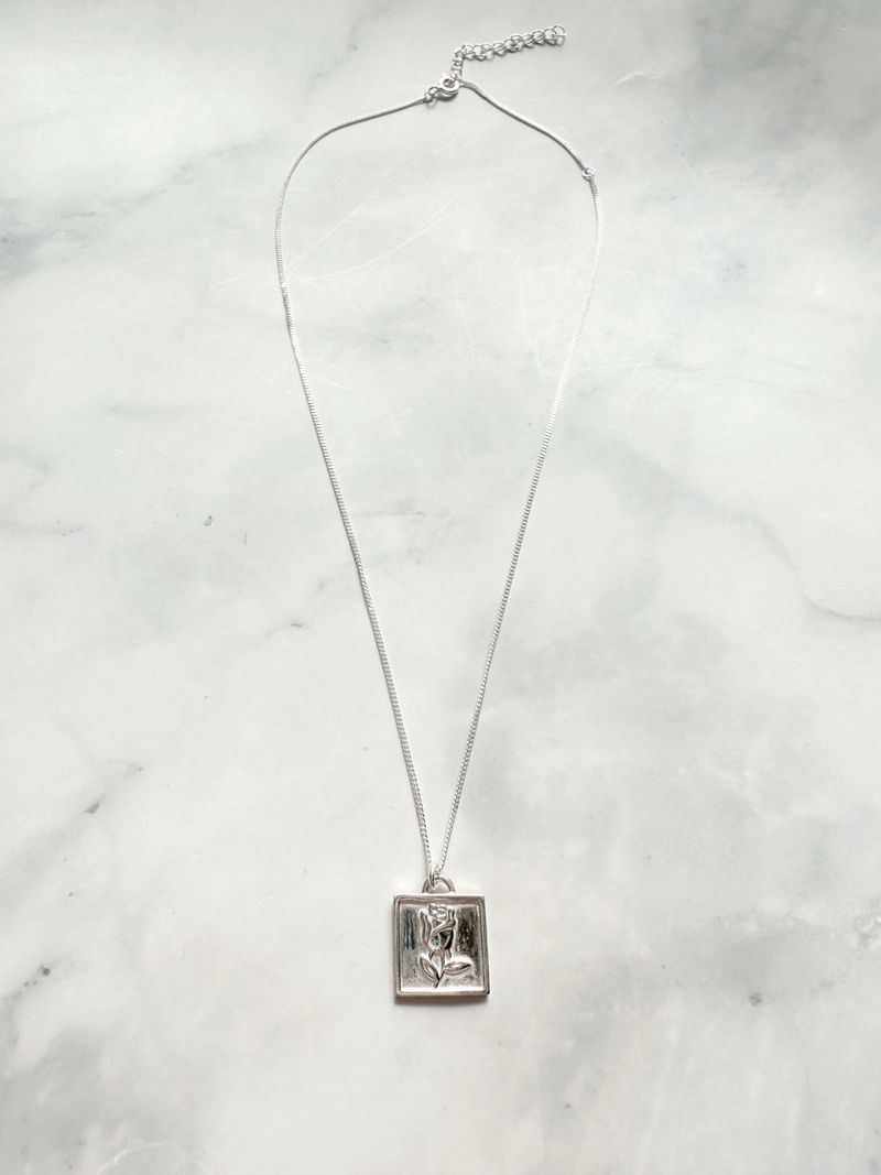 Kiko Square Rose Necklace