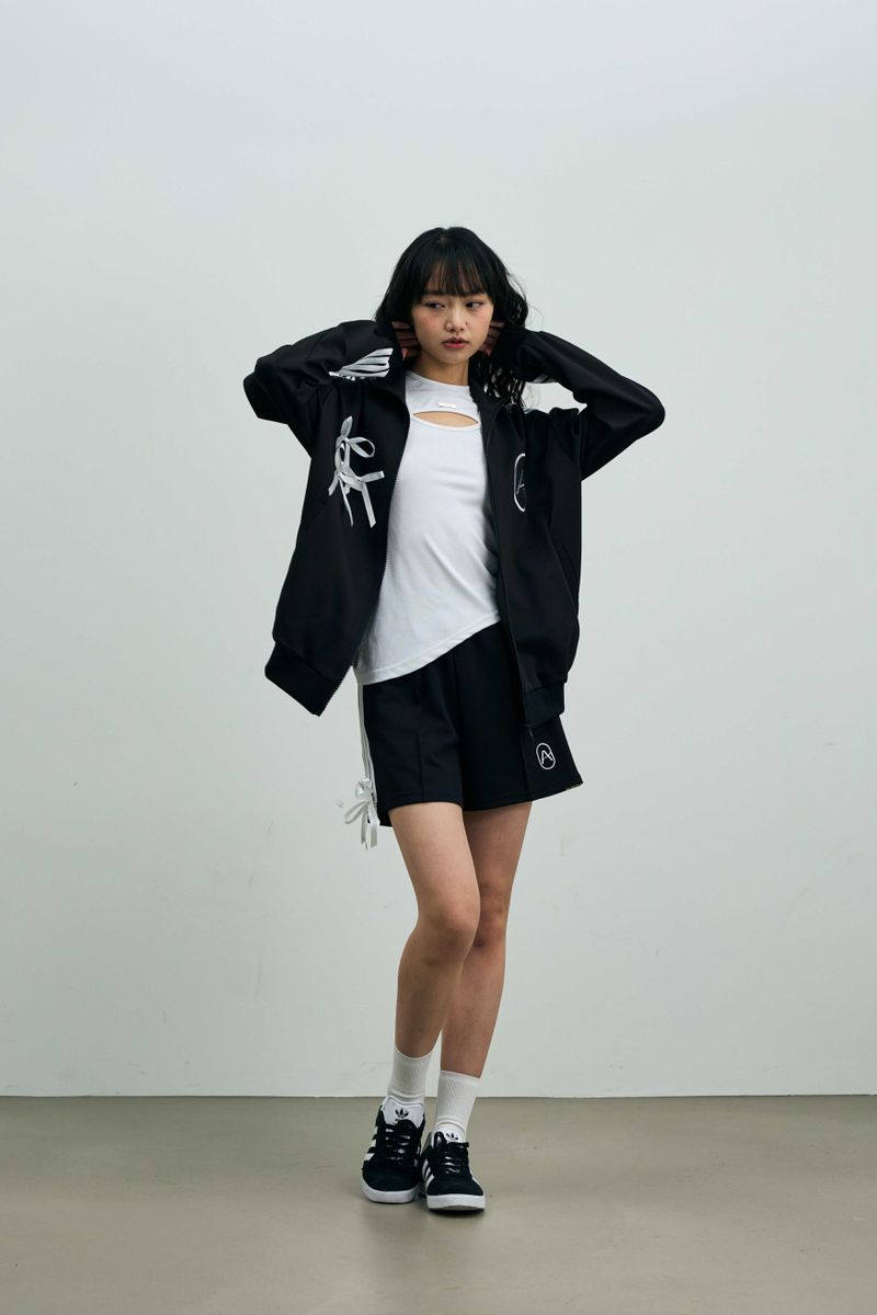 A RIBBON TRACK TOP / BLACK