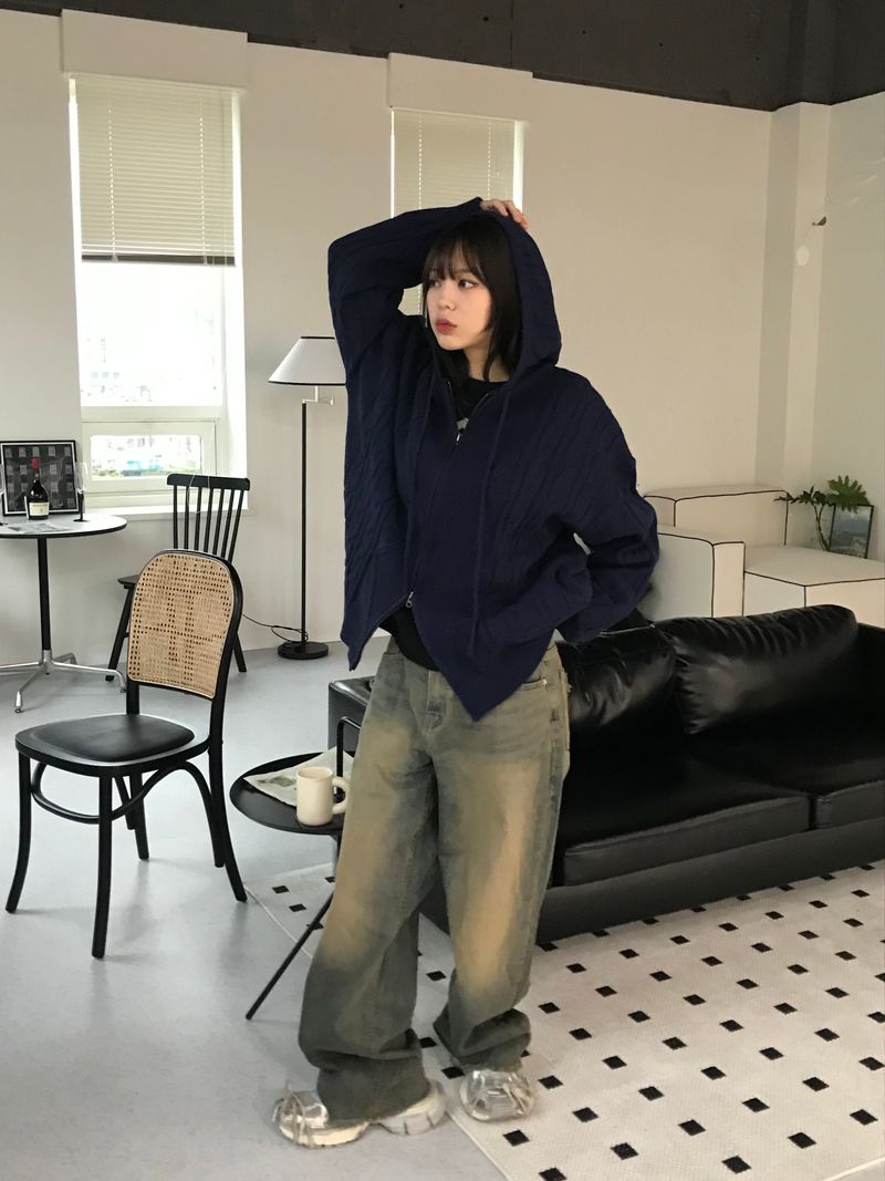 Millennial vintage wide denim